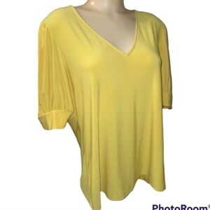 Tommy Hilfiger yellow vneck Pullover blouse